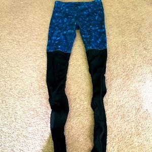 Alo Goddess leggings